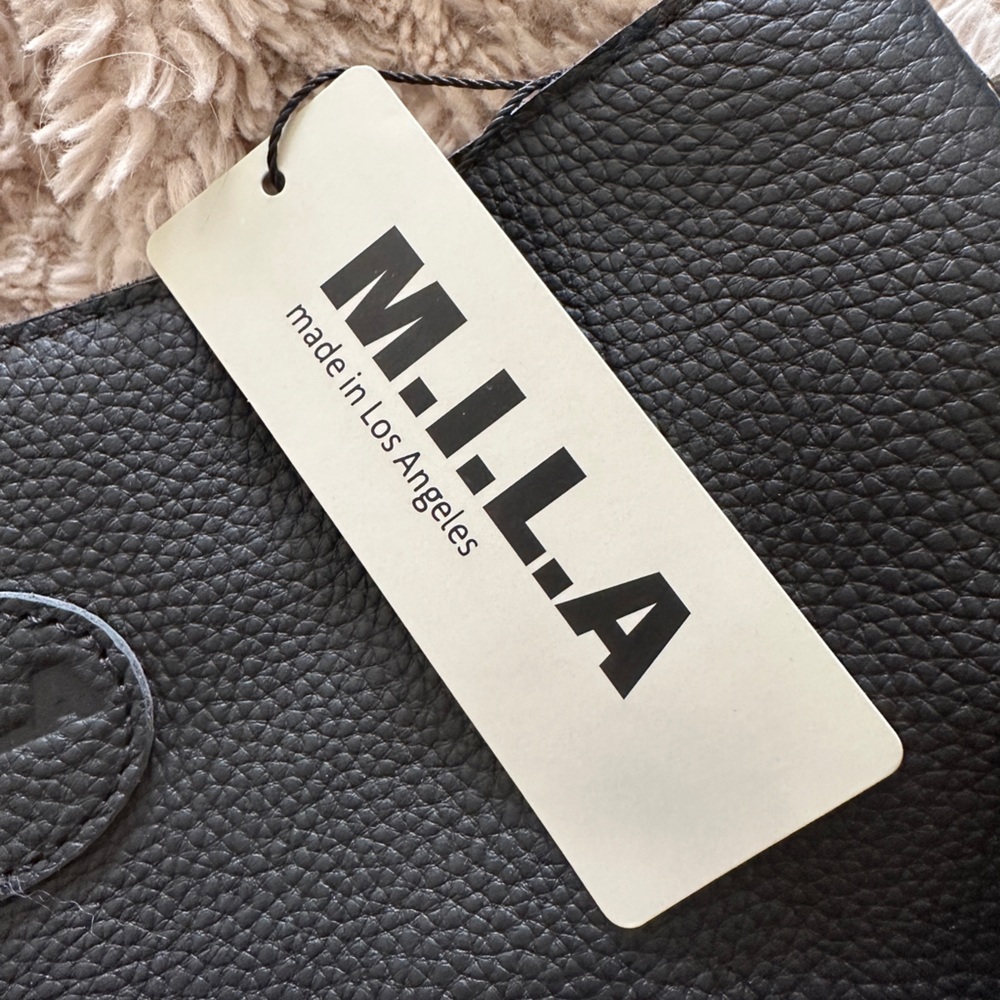 NWT M.I.L.A Made in Los Angeles premium black leather bucket bag with tags - Picture 5 of 10